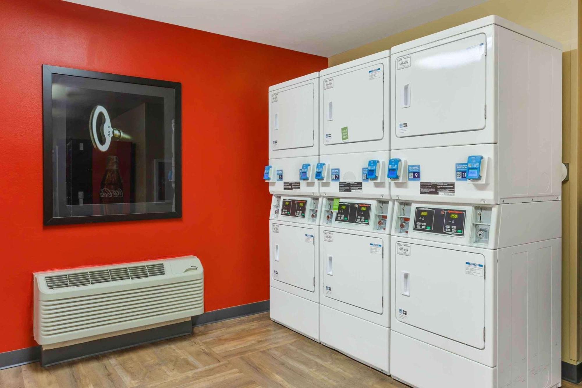 Extended Stay America Select Suites - Springfield - South Экстерьер фото